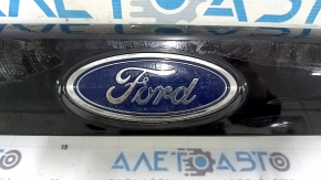 Bandă ușă portbagaj superioară cu emblemă Ford Escape MK3, rest 17-16, neagră, sub cameră, element de fixare rupt, lipită