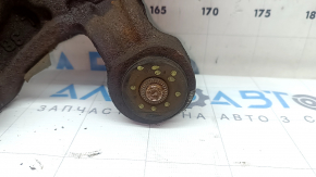 Цапфа задняя левая Lexus RX350 RX400h 06-09 АWD ржавый, сайлент под замену