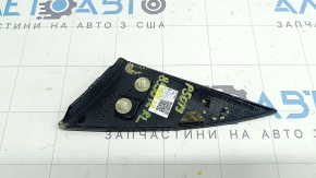 Накладка крыши задняя левая Toyota Prius 50 16-22 черный глянец, сломано крепление