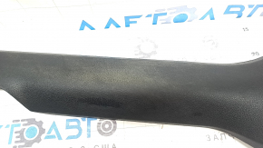 Ornament prag interior stânga față pentru Audi Q3 83A 19-25, negru, necesită curățare, elemente de fixare rupte, zgârieturi