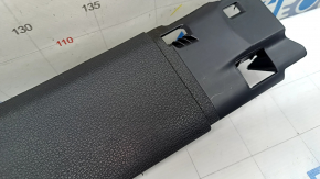 Ornament prag interior ușă față dreapta Audi Q3 83A 19-25 negru, suport rupt, zgârieturi