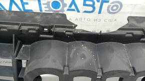 Каркас решетки радиатора grill Audi Q3 19-24 S-Line, сломаны крепления, трещина в каркасе