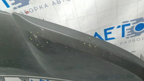 Губа переднего бампера Audi Q3 83A 19-23 S-Line, графит LX7G, протерта, царапины, сломаны крепления