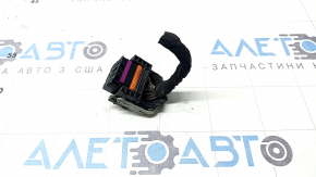 Фишка на блок ECU компьютер двигателя Audi A6 C8 19-20 3.0T черная