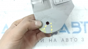 Накладка колени водителя Chrysler Pacifica 17-26 серая, с заглушкой, трещины в креплениях, царапина