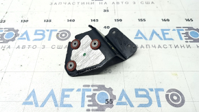 Кронштейн вспомогательного насоса охлаждения Audi A6 C8 19-25 3.0T
