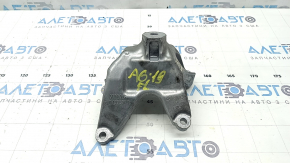 Кронштейн подушки двигателя левый Audi A6 C8 19-25 3.0T