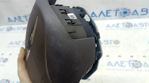Подушка безопасности airbag в руль водительская Chrysler Pacifica 17-21 коричневая, потерта
