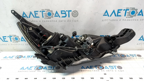 Фара передняя левая Subaru Outback 15-17 дорест, галоген, темная, сломано крепление, пробит корпус, песок