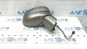 Зеркало боковое правое в сборе Chrysler Pacifica 17-20 5+2 пинов, подогрев, BSM, бежевое, трещина в корпусе, потерто
