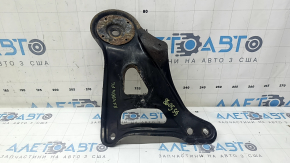 Лопух переднего подрамника передний левый Lexus RX300 RX330 RX350 RX400h 06-08 ржавый