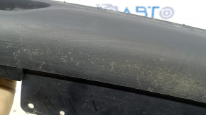 Губа заднего бампера Chrysler Pacifica 17-26 без фаркопа, потертости, царапины, сломано крепление