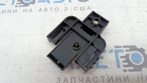 Кронштейн Homelink Garage Door Control Unit Tesla Model 3 18- сломана защелка
