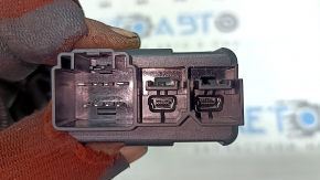 USB Hub, AUX Chrysler Pacifica 17-20