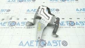 Кронштейн расширительного бачка охлаждения Audi A6 C8 19-21 3.0T