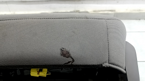Пассажирское сиденье Chrysler Pacifica 17-20 без airbag, ткань коричневая, механическое, под чистку, потерто