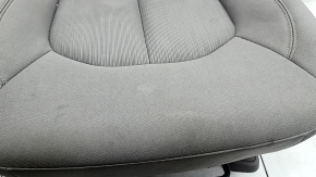 Пассажирское сиденье Chrysler Pacifica 17-20 без airbag, ткань коричневая, механическое, под чистку, потерто