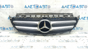 Решетка радиатора grill Mercedes W213 E 17-20 без камеры, AMG pkg, вздулся хром, тычки