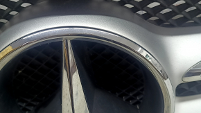 Решетка радиатора grill Mercedes W213 E 17-20 без камеры, AMG pkg, вздулся хром, тычки