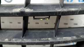Каркас решетки радиатора grill Audi Q7 16-19 сломаны крепления