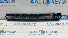 Нижняя решетка переднего бампера Audi A4 B9 17-19