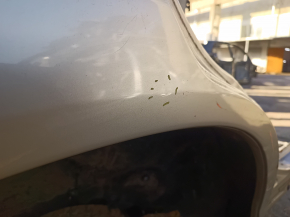 Lexus RX300 RX330 RX350 RX400h 04-08 Aripă spate dreapta argintie 6T1