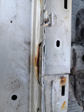 Четверть передняя правая Lexus RX300 RX330 RX350 RX400h 04-09 на кузове, золотистая, корозия