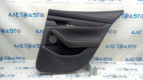 Обшивка двери карточка задняя правая Mazda 3 19-22 4d кожа черная, Mexico built, с ручкой и накладкой, под чистку, царапины