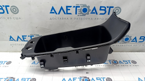 Карман центральной консоли передний Kia EV6 22-26 царапины