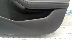 Обшивка двери карточка передняя правая Mazda 3 19-23 4d кожа черная, Mexico built, подлокотник кожа черный, вставка хром "Bose", молдинг хром, с ручкой, царапины, под чистку