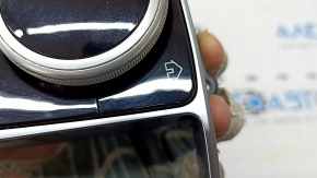 Șaiba joystick-ului de control multimedia Mercedes W213 E 17-20 crăpături în sticlă, cromul este umflat
