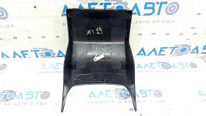 Накладка центральной консоли задняя Mazda 3 19-21 4d Mexico built FWD черная, царапины