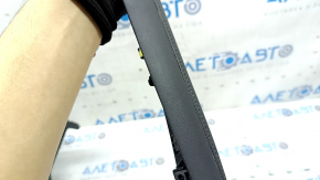 Ornamente console centrale stânga pentru Mazda 3 19-24 4d fabricate în Mexic, piele, negru, pentru curățare