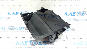 Карман центральной консоли с подстаканниками Mazda 3 19-23 черный глянец, под чистку, царапины