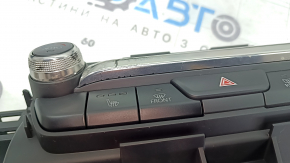 Управление климат-контролем Mazda 3 19-23 Auto с подогревом сидений, вздулся хром, царапины на экране