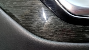 Ornamente ușă spate stânga Audi Q7 16-19 negru, inserție piele neagră, cotiera piele neagră, ornamente negru lucios și lemn închis (stejar gri-maro), cu mâner, zgârieturi