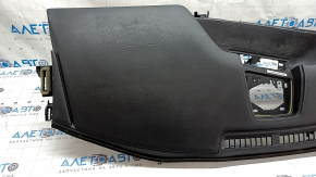 Торпедо передняя панель с AIRBAG Mazda 3 19-26 черная, Mexico built, ржавый пиропатрон, под чистку, виден контур airbag