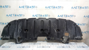 Apărătoarea barei de protecție față a modelului Toyota Highlander 20-22 este uzată și ruptă.