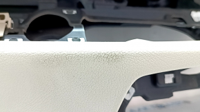 Торпедо передняя панель с AIRBAG Mercedes W213 E 17-23 без проекции, черная с бежевым, под чистку, ржавый пиропатрон