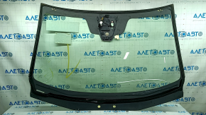 Лобовое стекло Mazda 3 19-23 под камеру и датчик дождя, Mexico built, воздух по кромке, сломано крепление