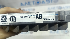 Усилитель аудио Chrysler Pacifica 18-26