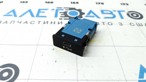USB Hub BMW 5 G30 17-23 Type-C