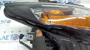 Фара передняя правая в сборе Mazda 3 19-23 ксенон, песок