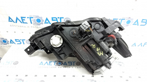 Фара передняя левая в сборе Mazda 3 19-23 ксенон, песок
