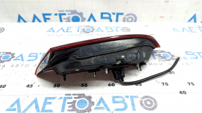 Фонарь внутренний крышка багажника левый Mazda 3 19-22 4d тип 1, царапины