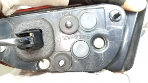 Фонарь внутренний крышка багажника левый Mazda 3 19-22 4d тип 1, царапины