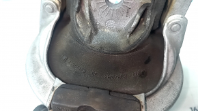 Подушка двигателя правая Audi Q7 16-19 3.0T микротрещины, сломана фишка