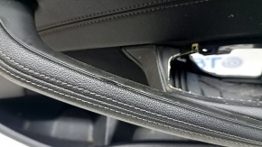 Panou ușă dreapta față, complet BMW 5 G30 17-23, piele neagră, cotieră și inserție, piele neagră, mulaj, lemn lucios, memorie, cu mâner, defect cotieră