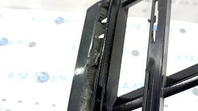 Нижняя решетка переднего бампера правая BMW 5 G30 21-23 Basis, крашена в черный, сломаны крепления