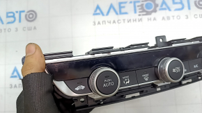 Управление климат-контролем Honda Accord 18-22 hybrid, потертости на стекле